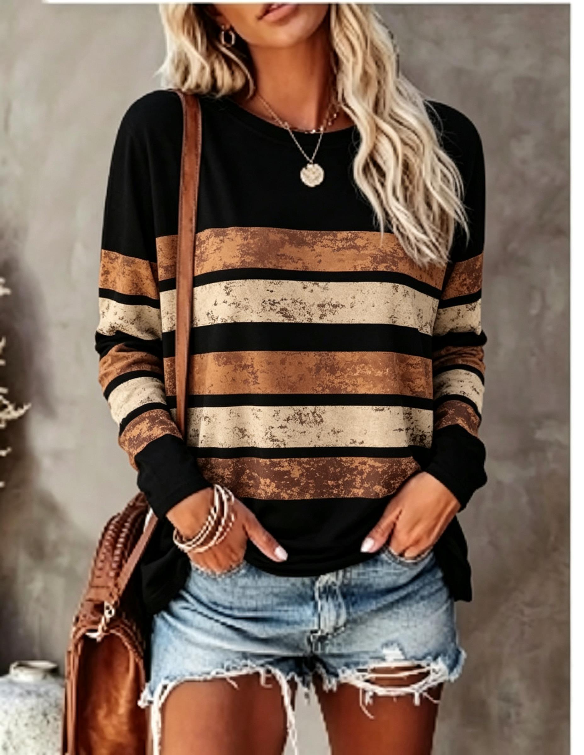 Wallpaper - Women Long Sleeve T‑Shirt Vintage Distressed