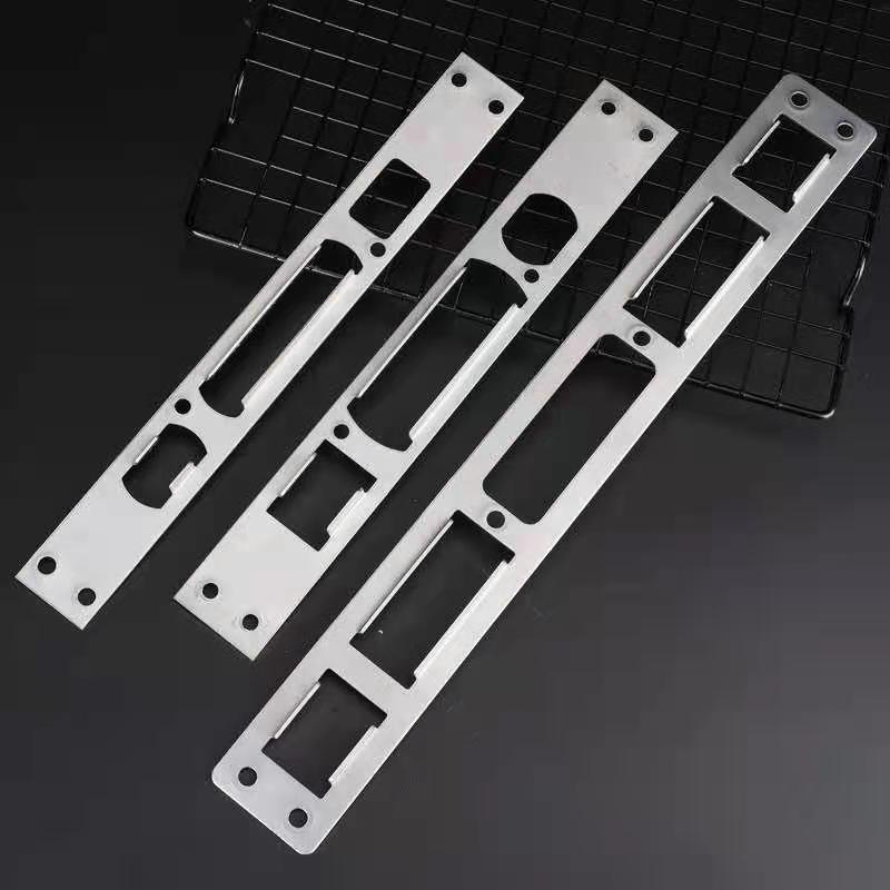 Đồng Hồ Nam Dây Thép Không Gỉ  - đánh giá và giá Door Lock