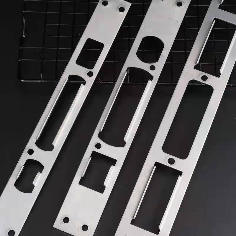 Đồng Hồ Nam Dây Thép Không Gỉ  - đánh giá và giá Door Lock